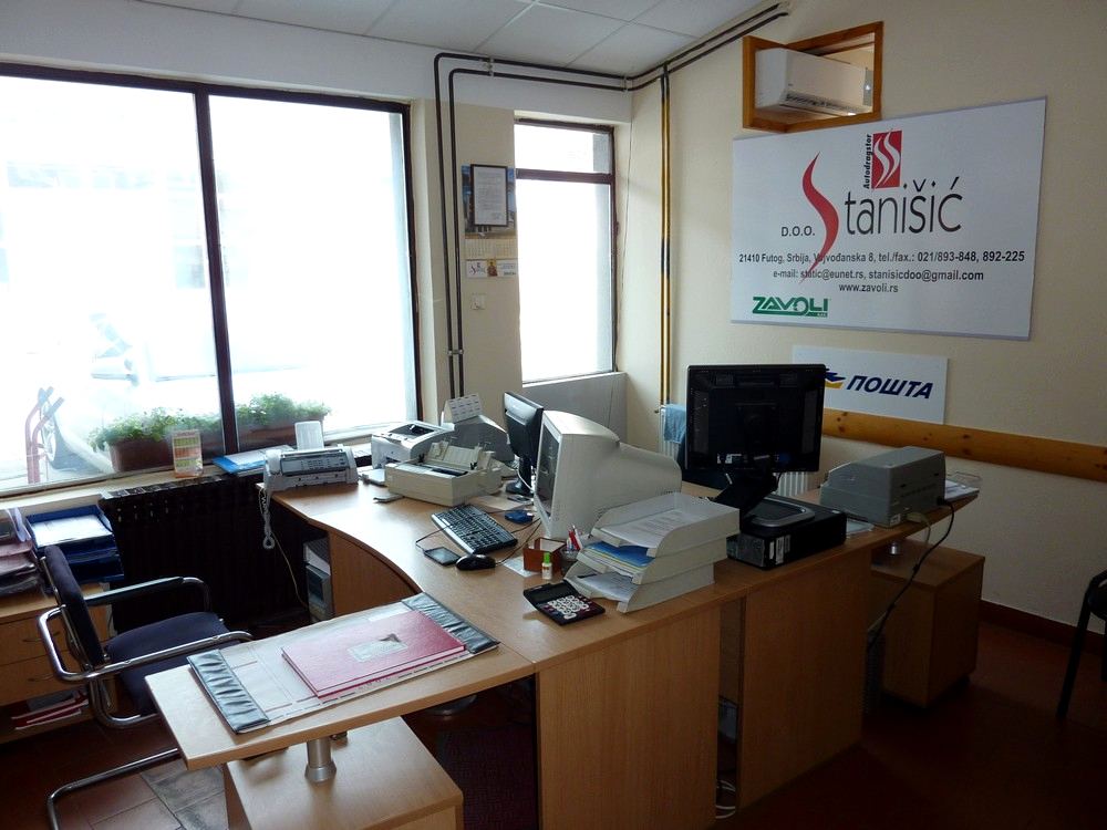 Šalter za registraciju i poštu